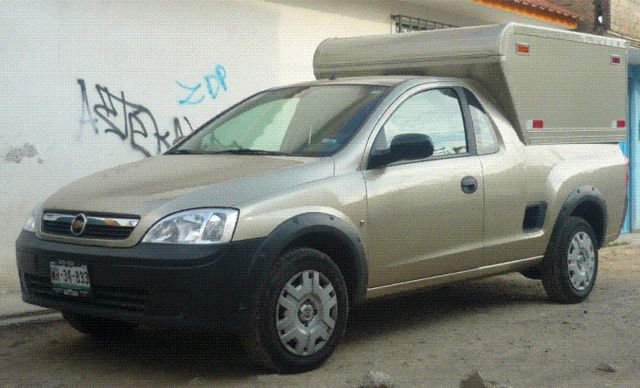 CAMPER