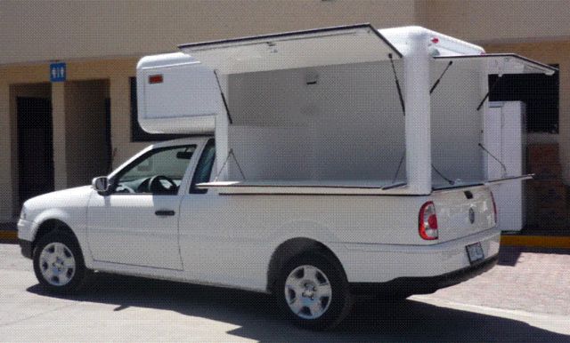 CAMPER