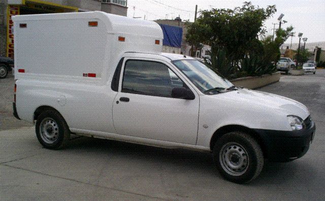CAMPER