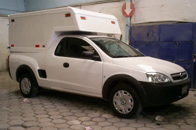 CAMPER